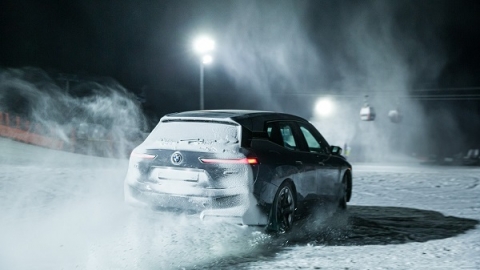 BMW 전기차 iX, 14도 강추위에 '6시간' 스키 슬로프 등반