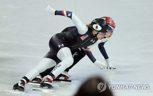 쇼트트랙 최민정·이유빈 여자 1000m 준결승 진출