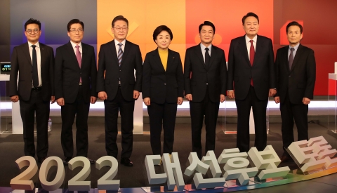 李·尹 토론회 난타전···도이치모터스·백현동 의혹 격돌