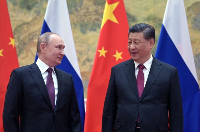 푸틴, 시진핑과 통화···"우크라이나 고위급 협상 희망"