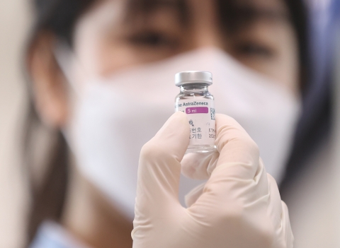 코로나19 중증병상 가동률 37.8%···한 달 사이 2배 올라