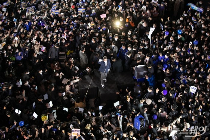 이재명 더불어민주당 대선후보, 마지막 홍대유세. 사진=국회사진취재단
