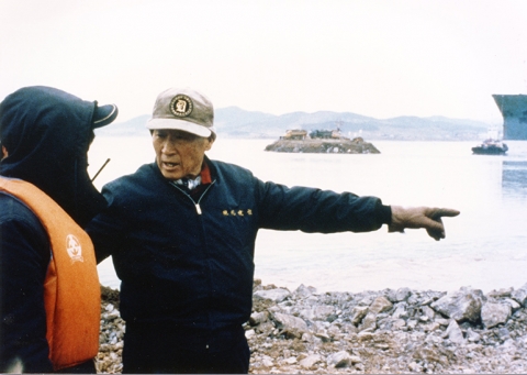 현대重그룹, 창립 50주년 '사사' 발간···&quot;50년 넘어 100년 미래를 향해&quot;