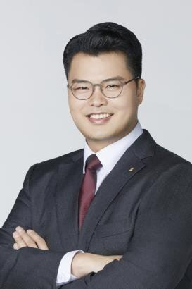 셀트리온 서정진 장남 서진석 의장, 등기이사 오른 첫해 14억 수령