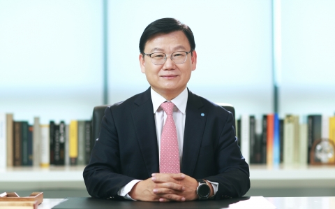 이원덕 우리은행장, 경영행보 돌입···플랫폼·영업력 강화 숙제(종합)