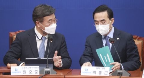 윤호중, 인수위 '임대차 3법 폐지·축소' 추진에 &quot;교각살우 범할 우려&quot;