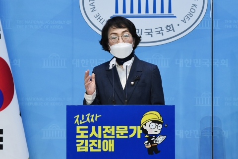 김진애, 서울시장 출사표···&quot;민주당 후보로 시원하게 이기겠다&quot;