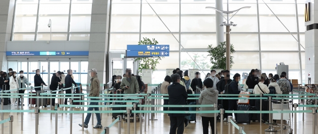 코로나 빗장 푸는 아시아···일본·대만·태국 이어 홍콩까지