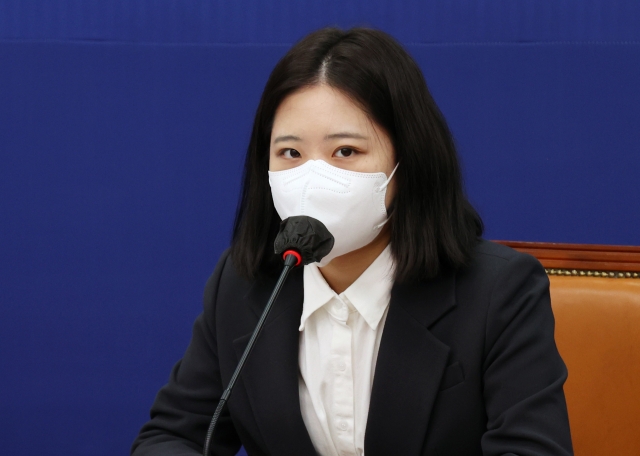 박지현 "5060·남성 절대다수 정치권···약자 위한 목소리 크게 낼 수 없다"