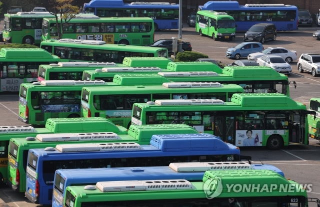 서울 시내버스 노조, 26일 총파업 예고···찬반투표 가결