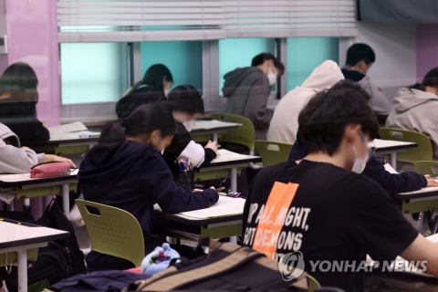 2024학년도 주요대 정시 40% 유지···지방대 모집인원 5천명 감소