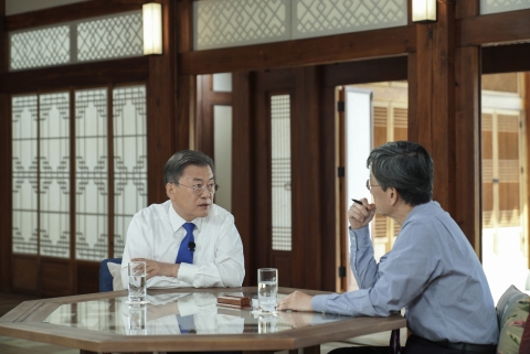 &quot;대한민국, 경제·문화·방역 등 세계 10위권 나라&quot;