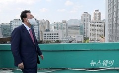 尹 대통령실 비서관 2차 인선 완료···'尹 측근' 복두규, 인사 사령탑에