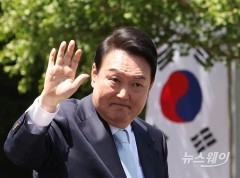 윤 대통령, 외교 박진·행안 이상민 임명···"오늘은 일부만"
