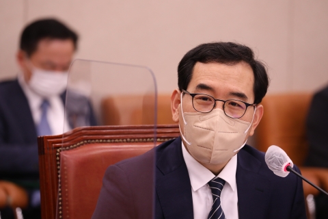 이창양 산업장관 &quot;자동차 부품기업 미래차 전환 종합 패키지 지원&quot;