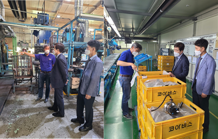 노오선 한국가스안전공사 기술이사가 자동차용 LPG용기 전문 생산업체 ㈜더블유원 공장을 방문해 안전관리 상황을 점검하고 있다.