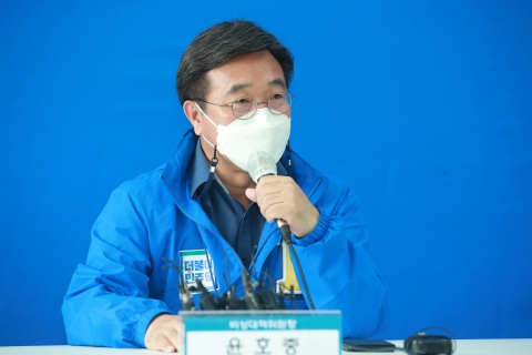 윤호중 &quot;국힘, 강원특별자치법 업적 가로채려 해···쥐 같은 약삭빨라&quot;