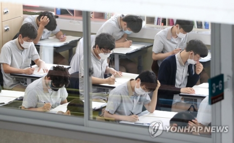 '수능 준비시험' 6월 모의평가 9일 시행···확진자 오프라인 응시