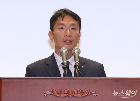 이복현 금감원장 "빅테크·가상자산 이젠 일상···금융 선진화·안정 도모"