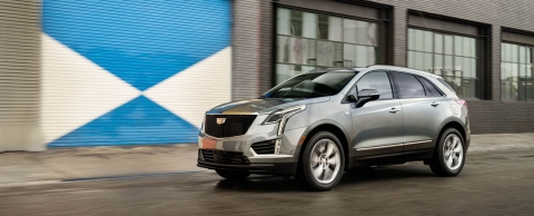 캐딜락 스마트 중형 SUV 대명사 'XT5'···감성 주행 경쟁력↑