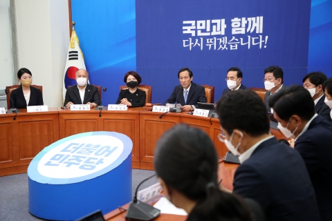 민주당 전준위원장 안규백, 선관위원장 도종환···&quot;갈등 조정 능력 고려&quot;