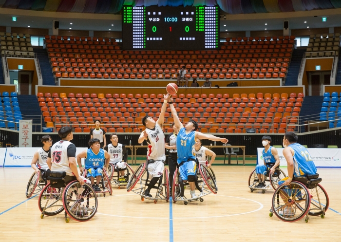 코웨이 휠체어농구단 제주특별자치도지사배 국제휠체어농구대회 경기 모습. 사진=코웨이 제공