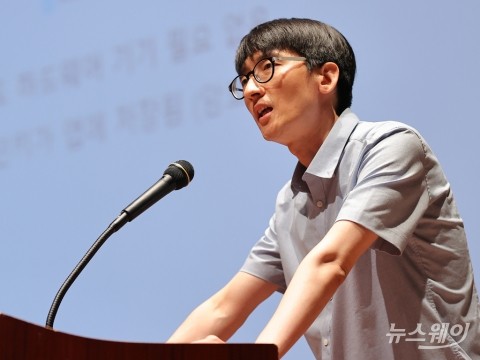 아이오트러스트, 실물 디센트 지갑 2종 선봬···시장 선점 나선다