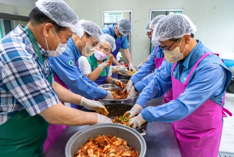 광양제철소, 광양시 새마을조리장 새 단장