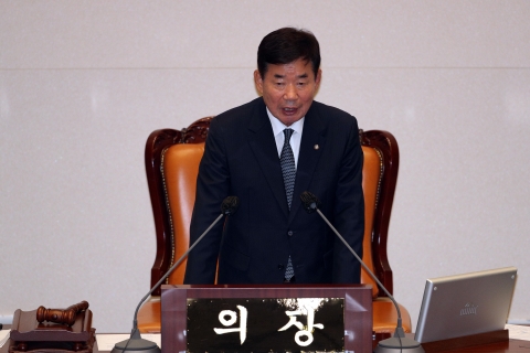 여야 후반기 국회의장단 합의 선출···김진표 &quot;대화·타협 전당으로 만들자&quot;