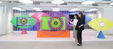 &quot;고급 인테리어와 조화&quot; LG전자, 올레드 TV 특별 전시회