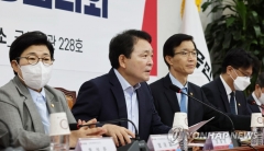당정 "규제 개혁 통해 국가·기업 경쟁력 제고 기여"