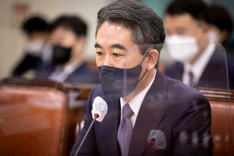 윤희근 청문회···여 &quot;경찰국, 민주적 통제 방안&quot;, 야 &quot;헌법 정면으로 위배&quot;