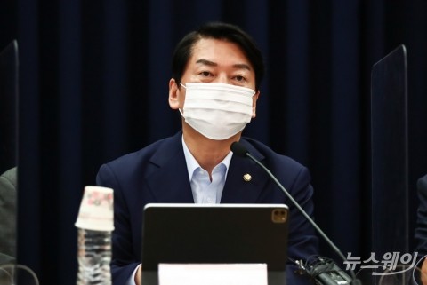 &quot;카카오 사태 막는다&quot;···안철수, 독과점 규제 강화 법안 발의
