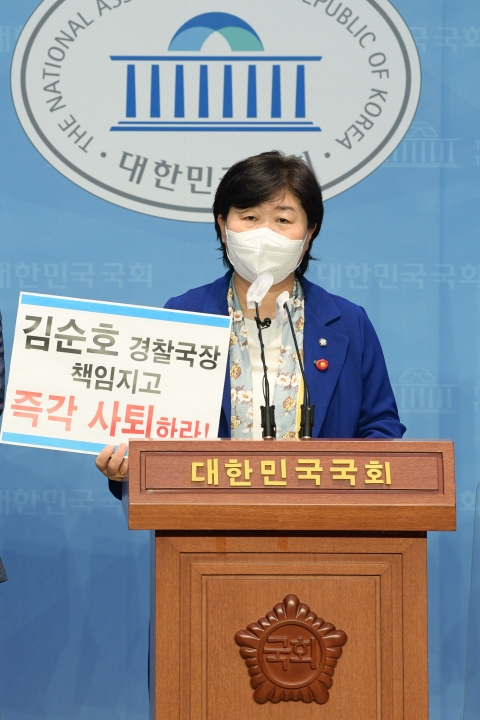 민주 &quot;헌법 질서 유린 이상민 장관 사퇴해야···버티면 탄핵할 것&quot;