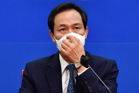우상호, 감사원장에 &quot;누구 앞잡이로 산다는 게 그렇게 행복한가&quot;