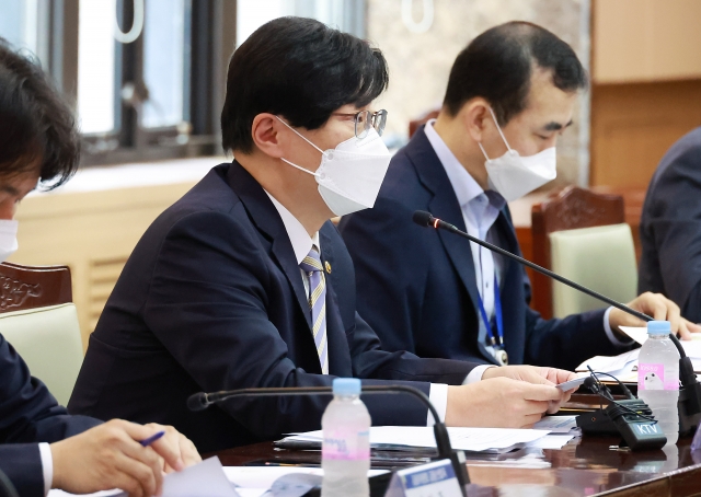 금융위, 2금융권 충당금 적립률 상향 추진···"불확실성 대응"