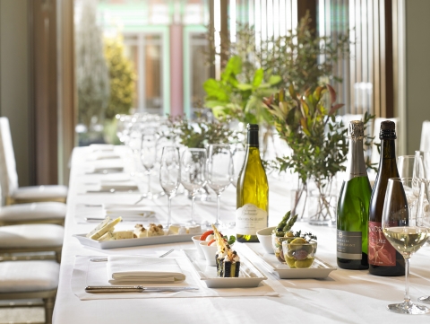 서울신라호텔, 샴페인 라인 강화한 와이너리 이벤트