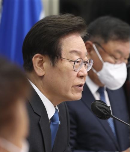 이재명, '민생 영수회담' 재차 제안 &quot;민생에 피아 없다···머리 맞대