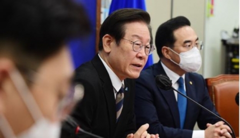 이재명 &quot;야당 탄압·정적 제거에 국가 역량 소모 마시라&quot; 공개 비판