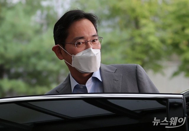 계열사 사장 불러모은 이재용···삼성, 사장단 회의 부활하나