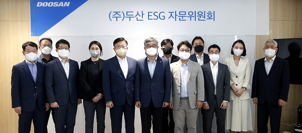 ㈜두산, 'ESG 자문위원회' 출범···자문위원 7명 위촉