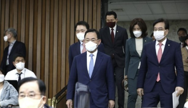 주호영, '송곳 검증' 예고 "문재인 정권 평가할 마지막 국감"