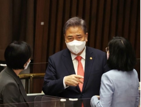 '박진 해임안' 신경전···여 &quot;의사일정 합의 못해&quot;, 야 &quot;오늘 신속 처리&quot;