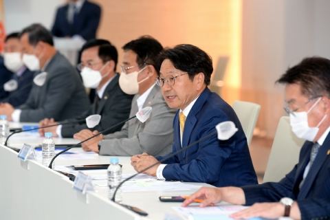 강기정 광주시장 &quot;광주, 대한민국 AI반도체 실리콘밸리로 성장 건의&quot;