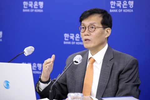 이창용 한은 총재, 추가 '빅스텝'도 시사···&quot;물가 안정 위한 금리 인상 불가피&quot;