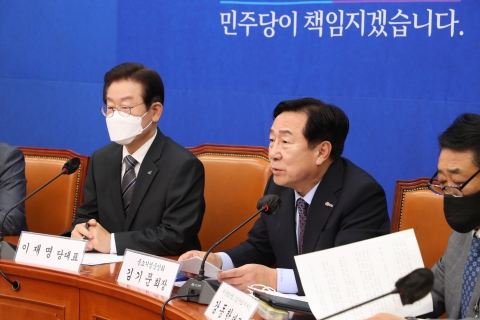민주, 중소기업계 간담회···&quot;납품단가연동제 정기국회 안 반드시 관철&quot;