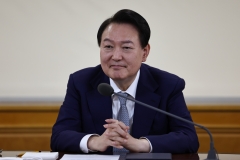 尹대통령, 여당 지도부와 한남동 관저 만찬