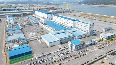 분기 매출 '1兆 돌파' 포스코케미칼, 배터리소재 사업 성장 나선다