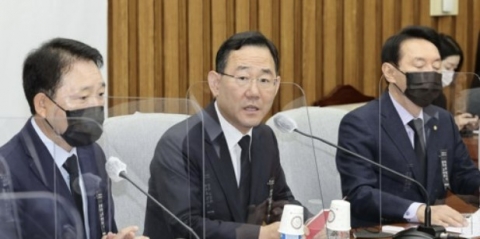 주호영 &quot;이태원 참사 가짜 뉴스는 2차 가해···사고 수습에 집중할 때&quot;