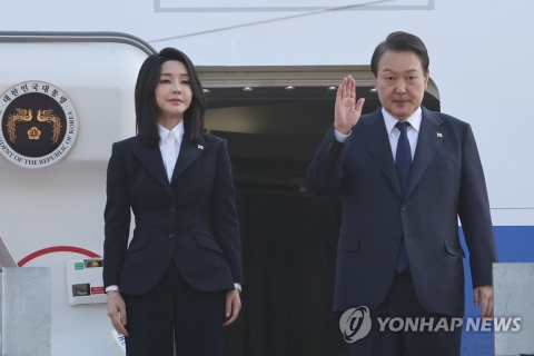 윤 대통령, 아세안·G20 참석 위해 출국···4박 6일 동남아 순방